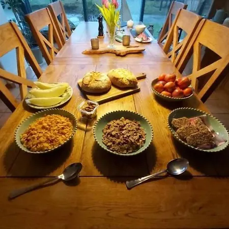 - Shanakeever Farm Clifden